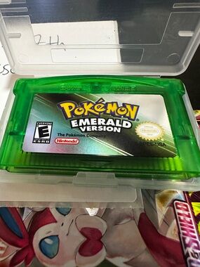 Pokemon Emerald Version Cartridge for Game Boy Advance